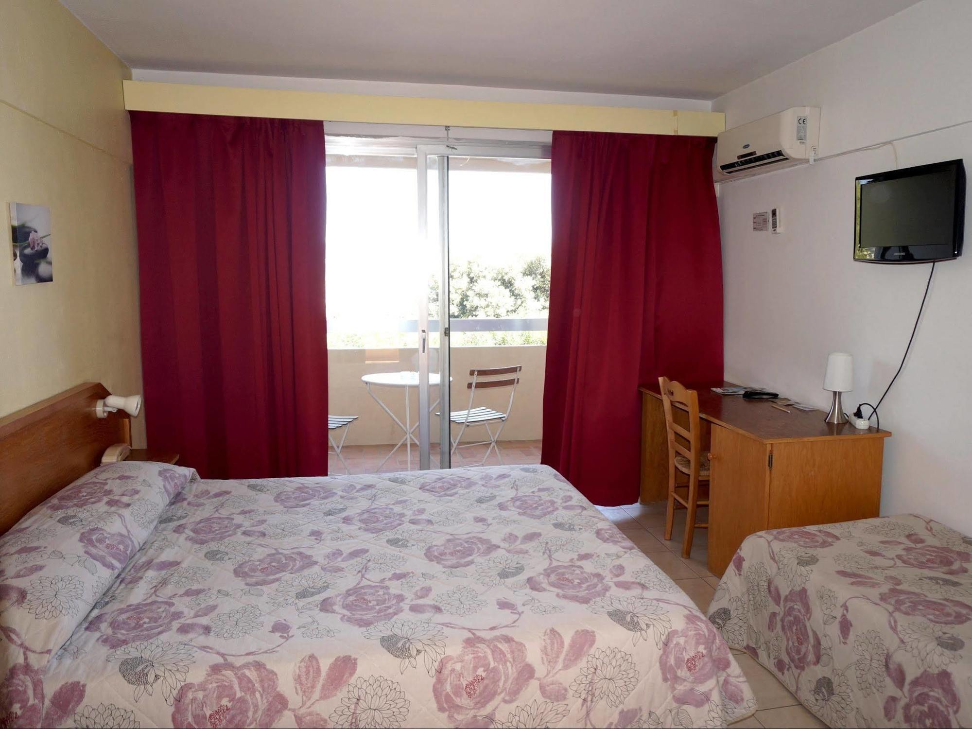 Logis Hotel Le Col De L'Ange Draguignan Zewnętrze zdjęcie
